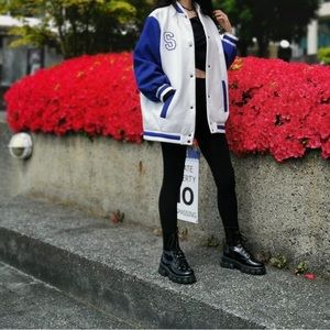 Super soft SANDRO bomber jacket looks new size S comes with tags